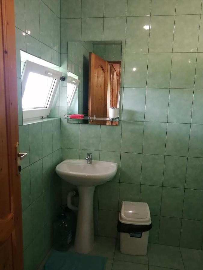 Мини-Отель На Агрба 22А Pizunda Bagian luar foto